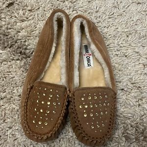 Brand New Minnetonka Mocassins